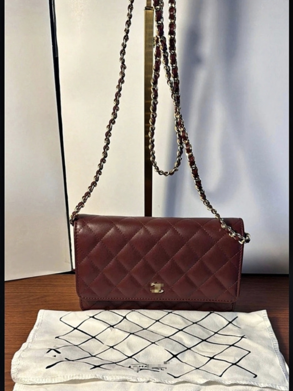NWOT Inspired Classic Wallet on Chain; Designer Burgundy Shoulder Bag w/Dust Bag